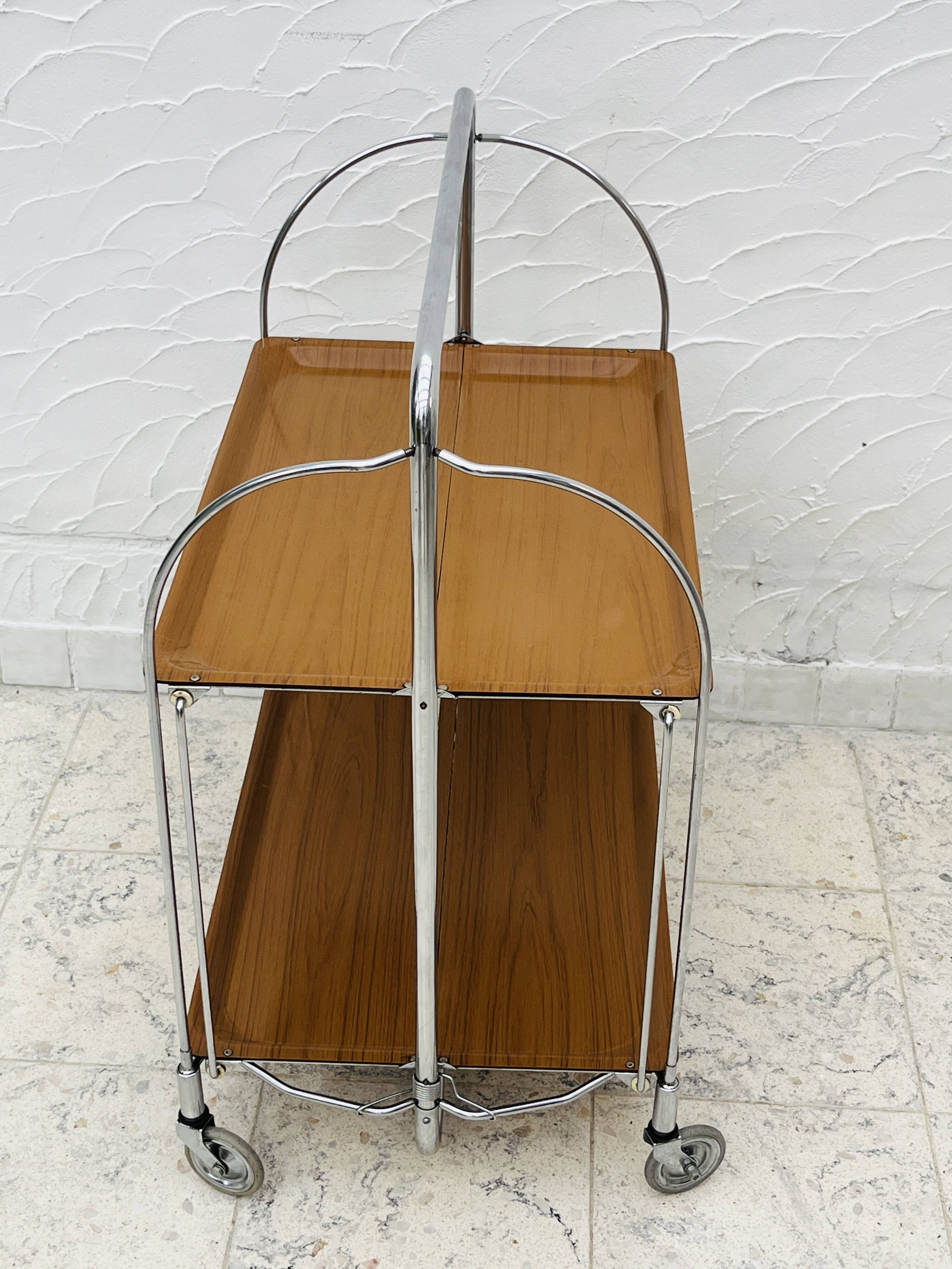 Folding table Bremshey Dinett in chrome and vintage wood
