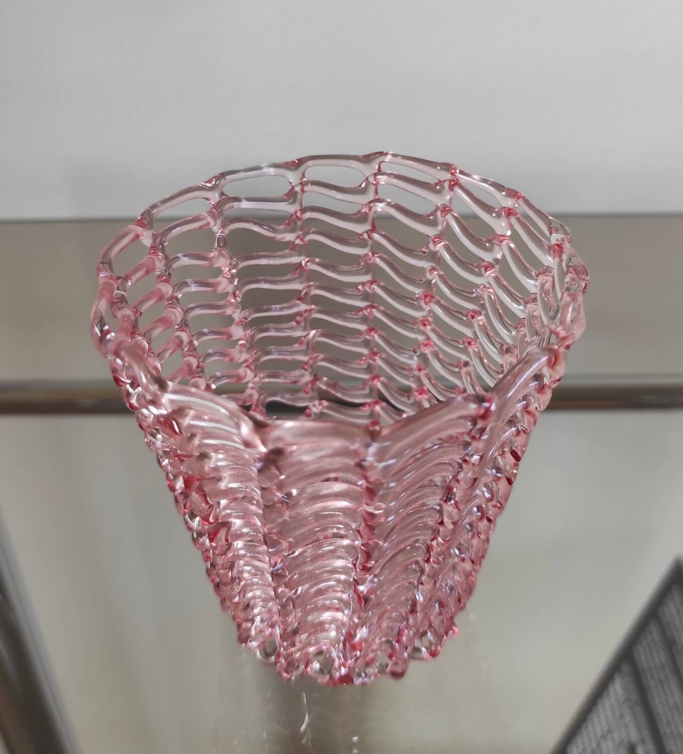 Vintage pink woven glass lantern – Murano style