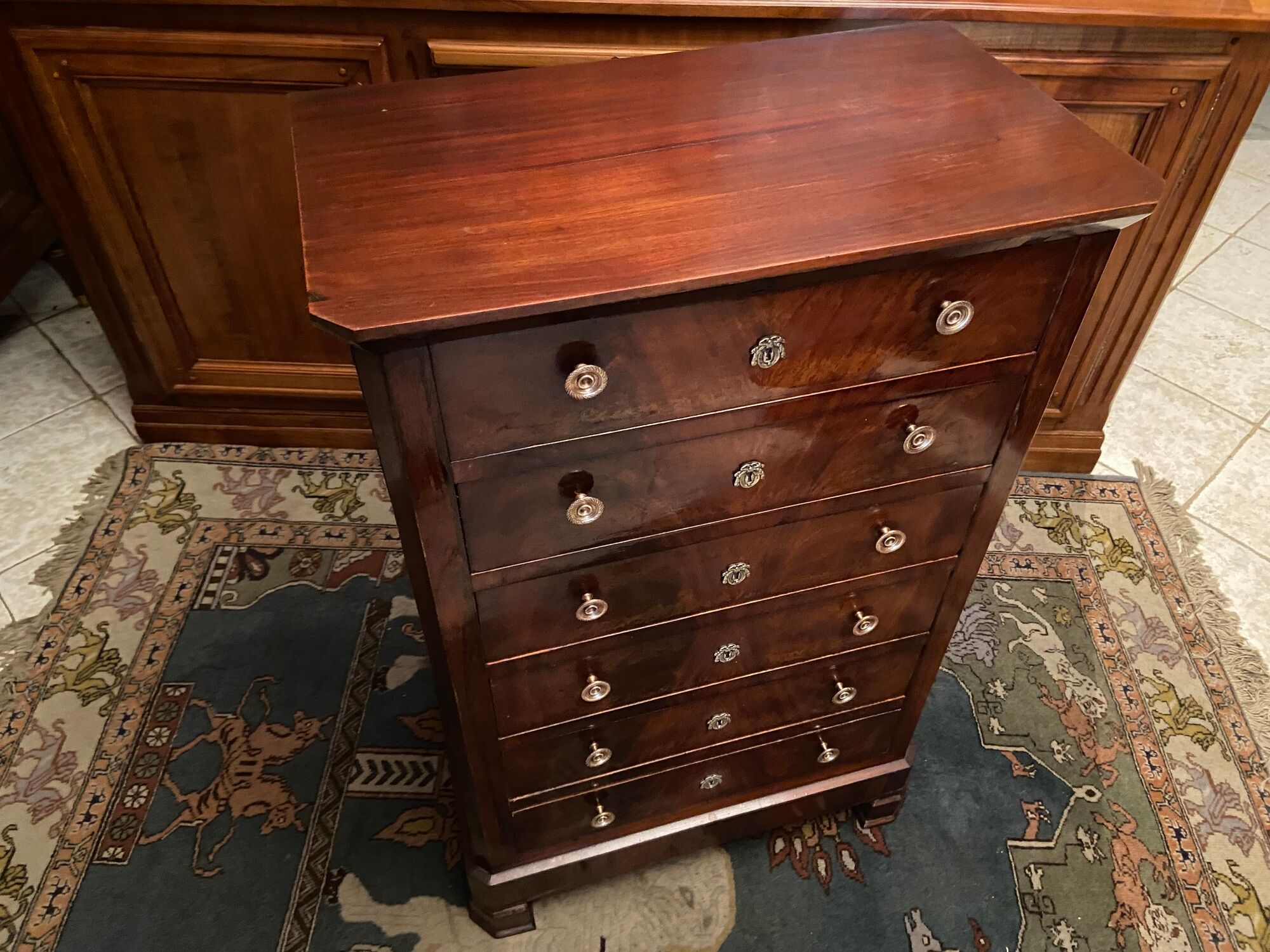 Chest of drawers with 6 drawers mahogany style Restoration