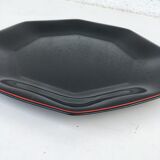 Set of 8 black glass plates