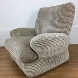 Space age 70's armrests and velvet