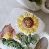 Set of 4 vintage barbotine cups / mugs with polychrome sunflower pattern