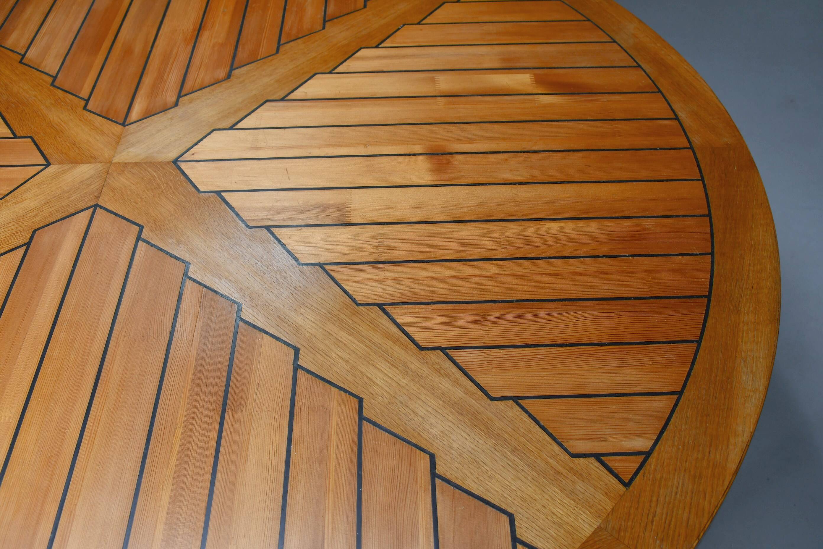 Round Dining table by Olle Pira. 1970s, Sweden