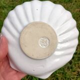 Retro ceramic shell soap dish set
