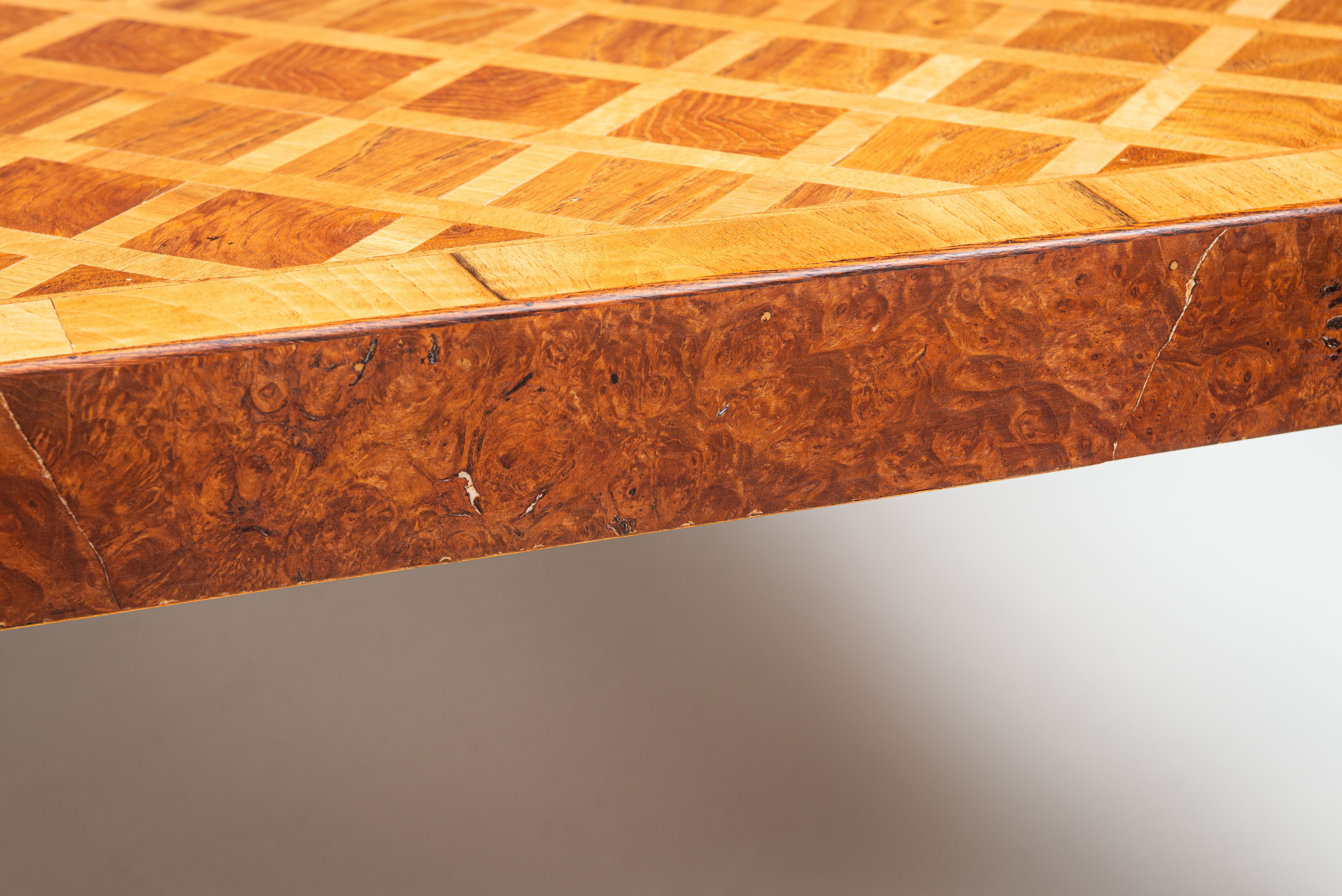 Square Italian coffee table with burl wood and inlaid parquetry top