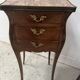 Paire de petites commodes marquetées de style Louis XV Dessus marbre XX siè