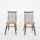 Ensemble de deux chaises à dossier fuseau, Pays-Bas 1960