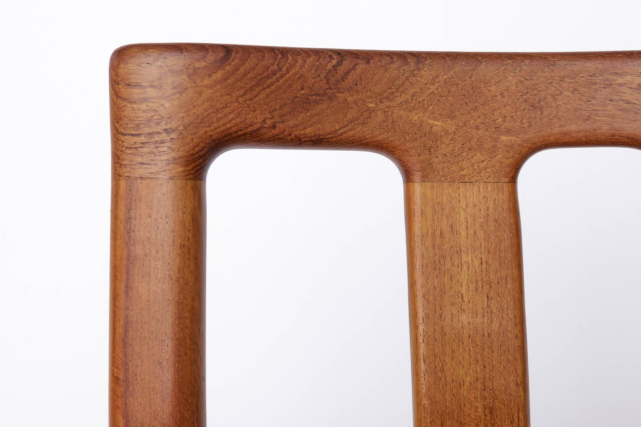 Set of 4 Teak Dining Chairs by Dyrlund, 1960s Danish Mid-Century Modern