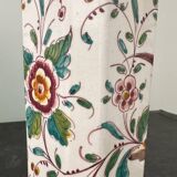Small vase with moustier decor