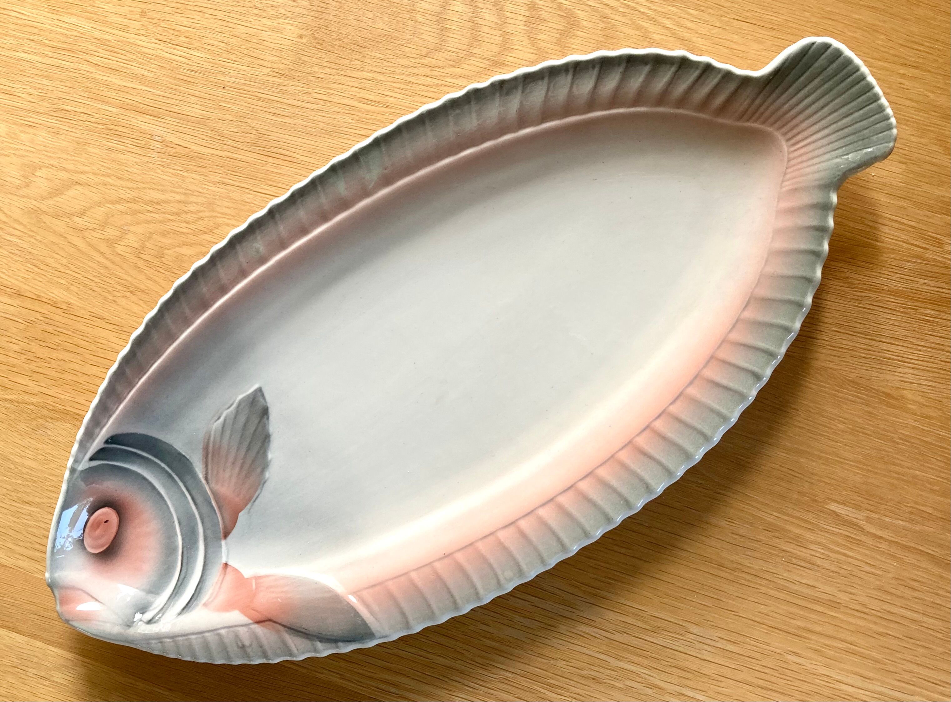 Faience fish dish Digoin Sarreguemines