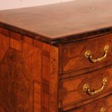 Commode Mazarine Du Début Du 18° Siècle
