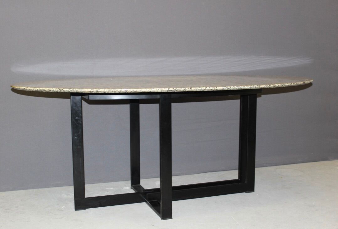 Design table in granite and black laqué steel around 1980