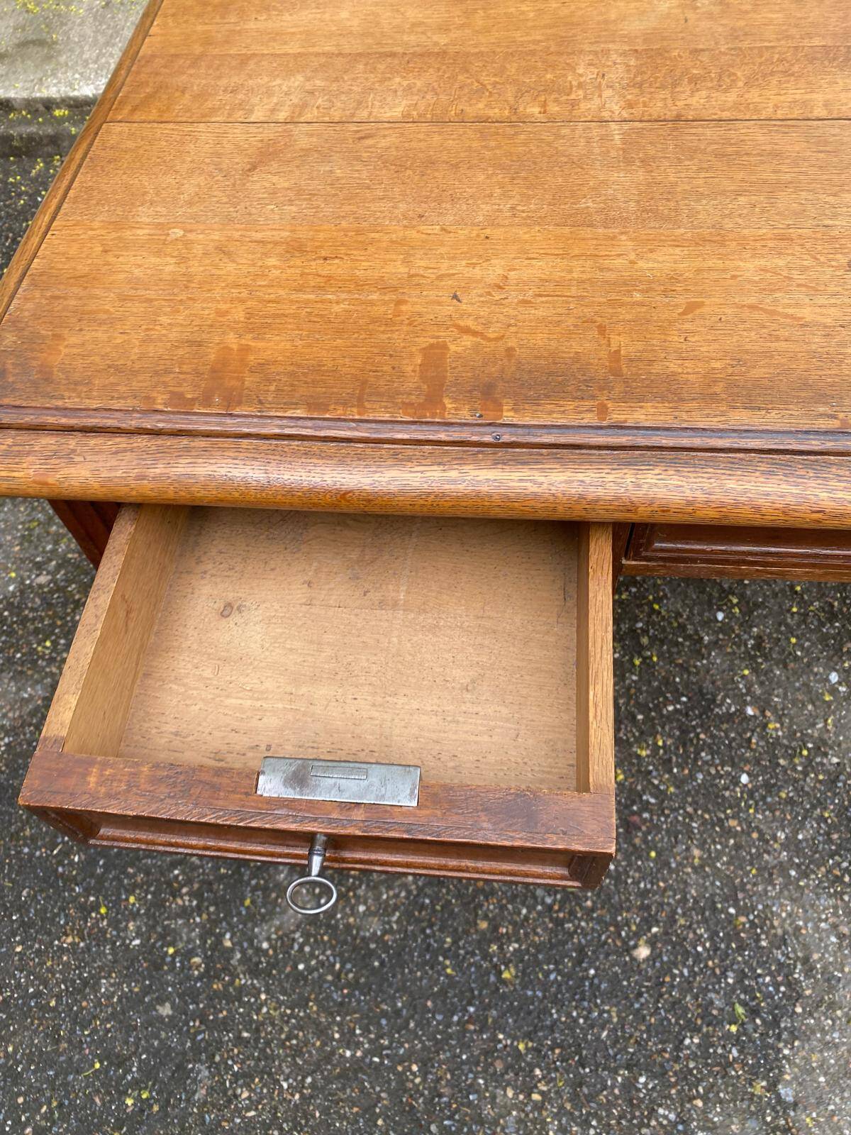 Bureau Louis XVI en chêne massif du 19ème