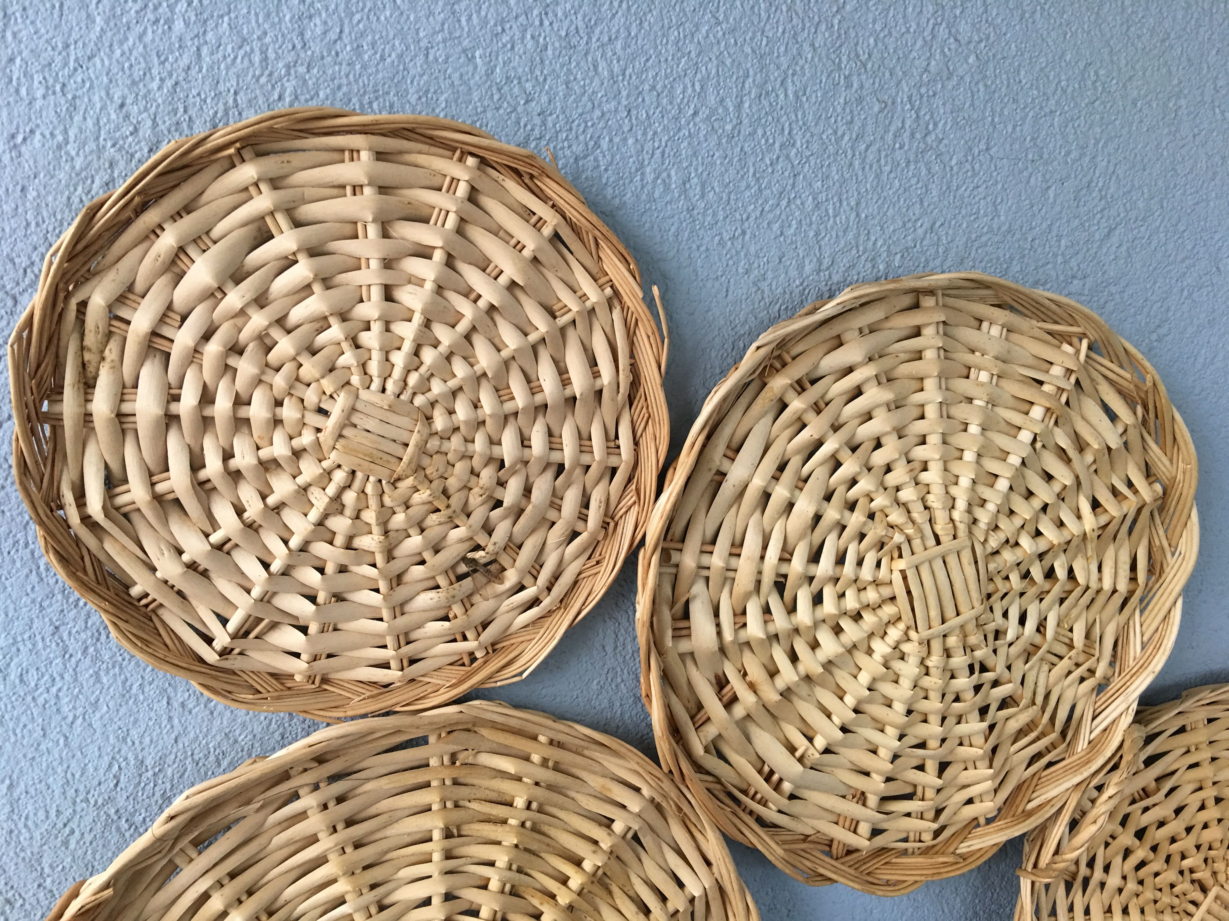 Lot de 4 plateaux rotin