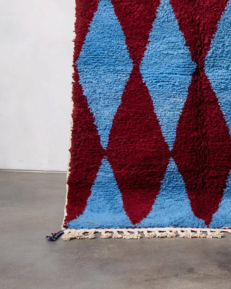 Handmade Moroccan pure wool rug, size 140 x 260 cm