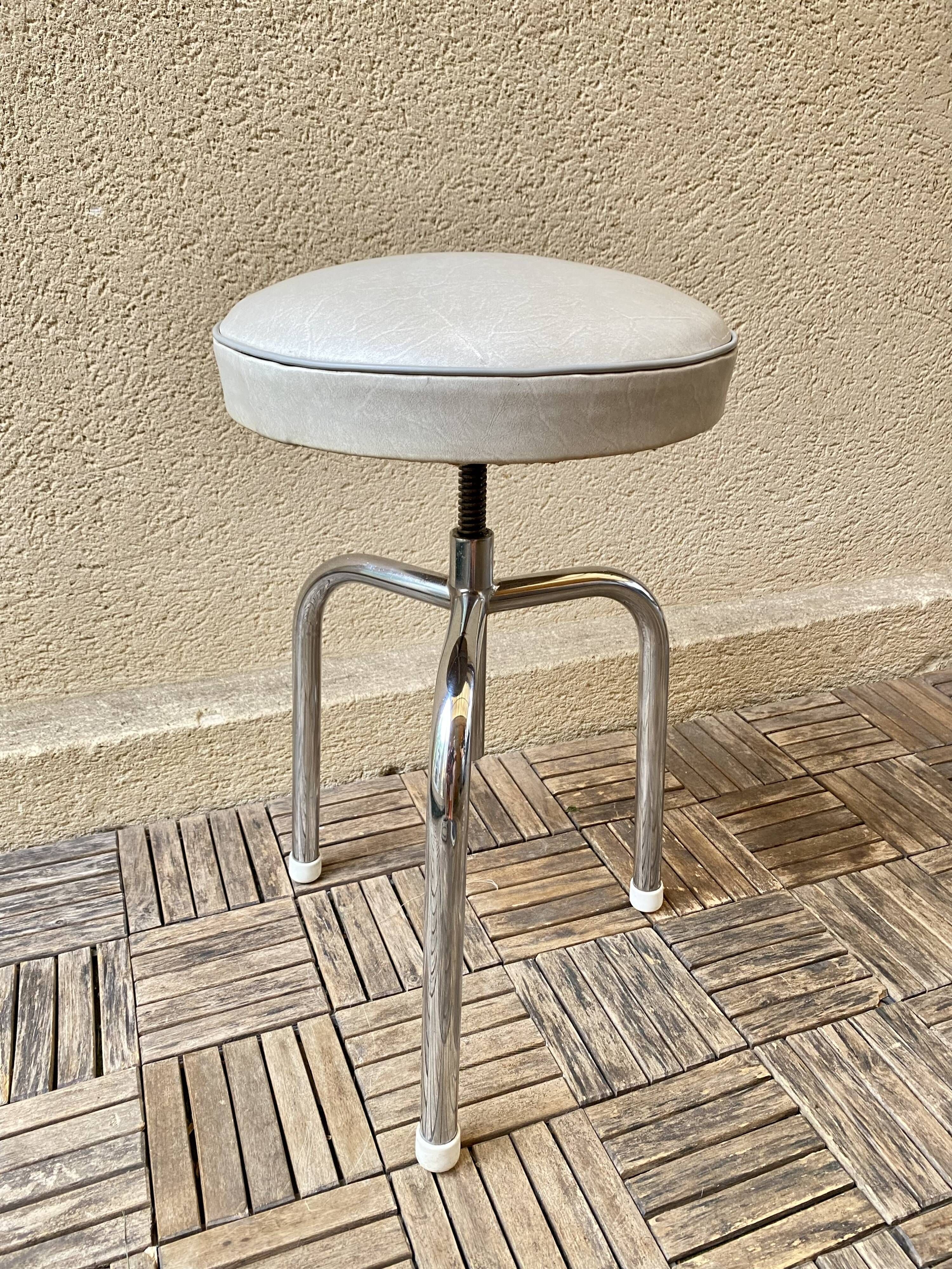 Stool tripod swivel workshop height adjustable skai & chrome vintage 60s