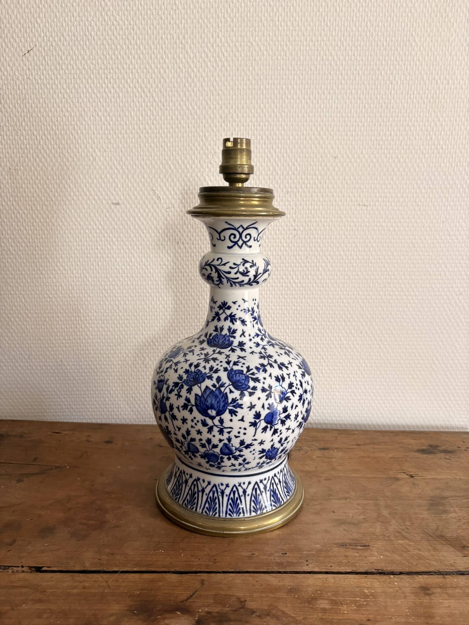 Ancien Lampe Poser Faïence Style Delft Motif Bleu Tulipe Floral