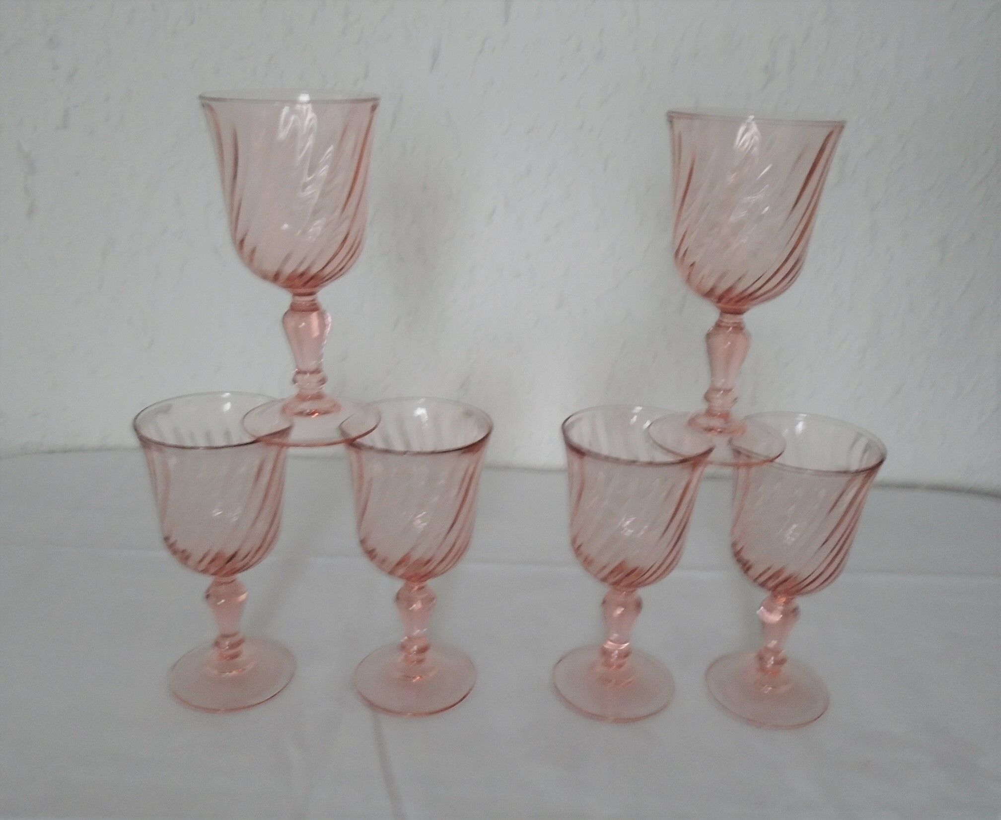 6 large pink glasses Luminarc rosaline twists