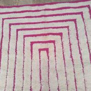 Tapis marocain tissé main artisanale taille 1,4/2,6 m