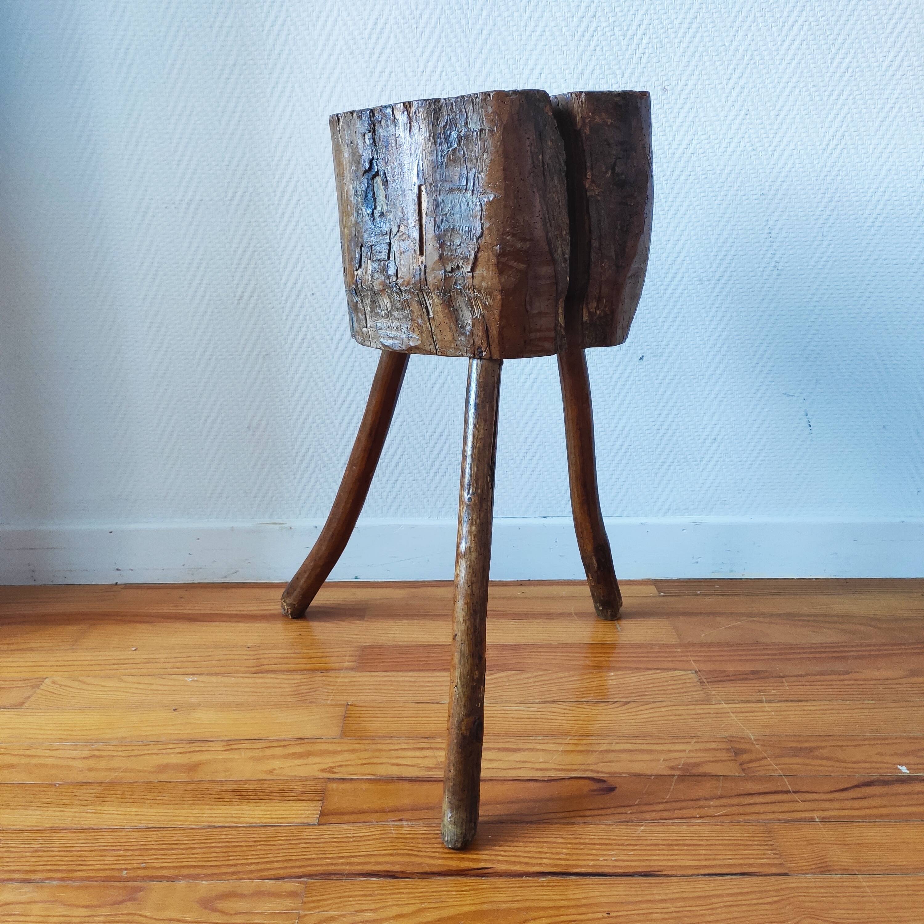 Brutalist popular art stool from Savoy, 1960.