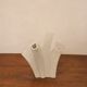 Vase solifore in biscuit