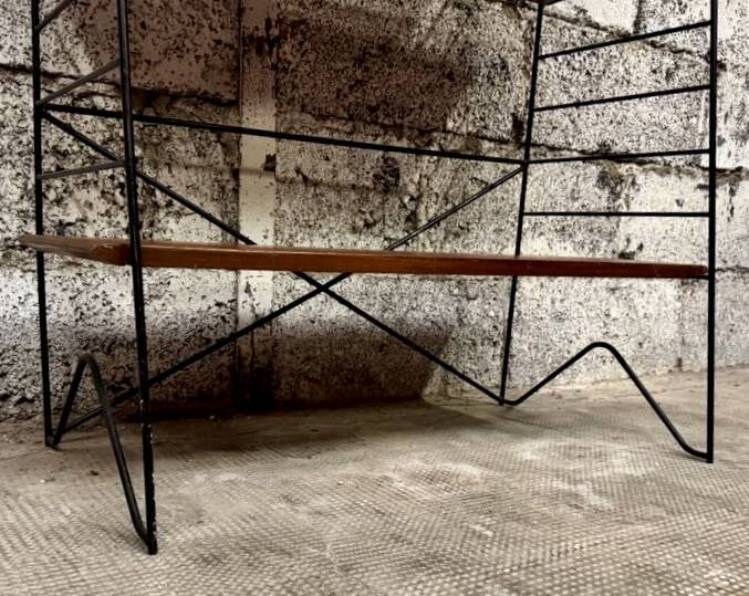 Étagère bibliothèque année 1950 en fer forgé et bois