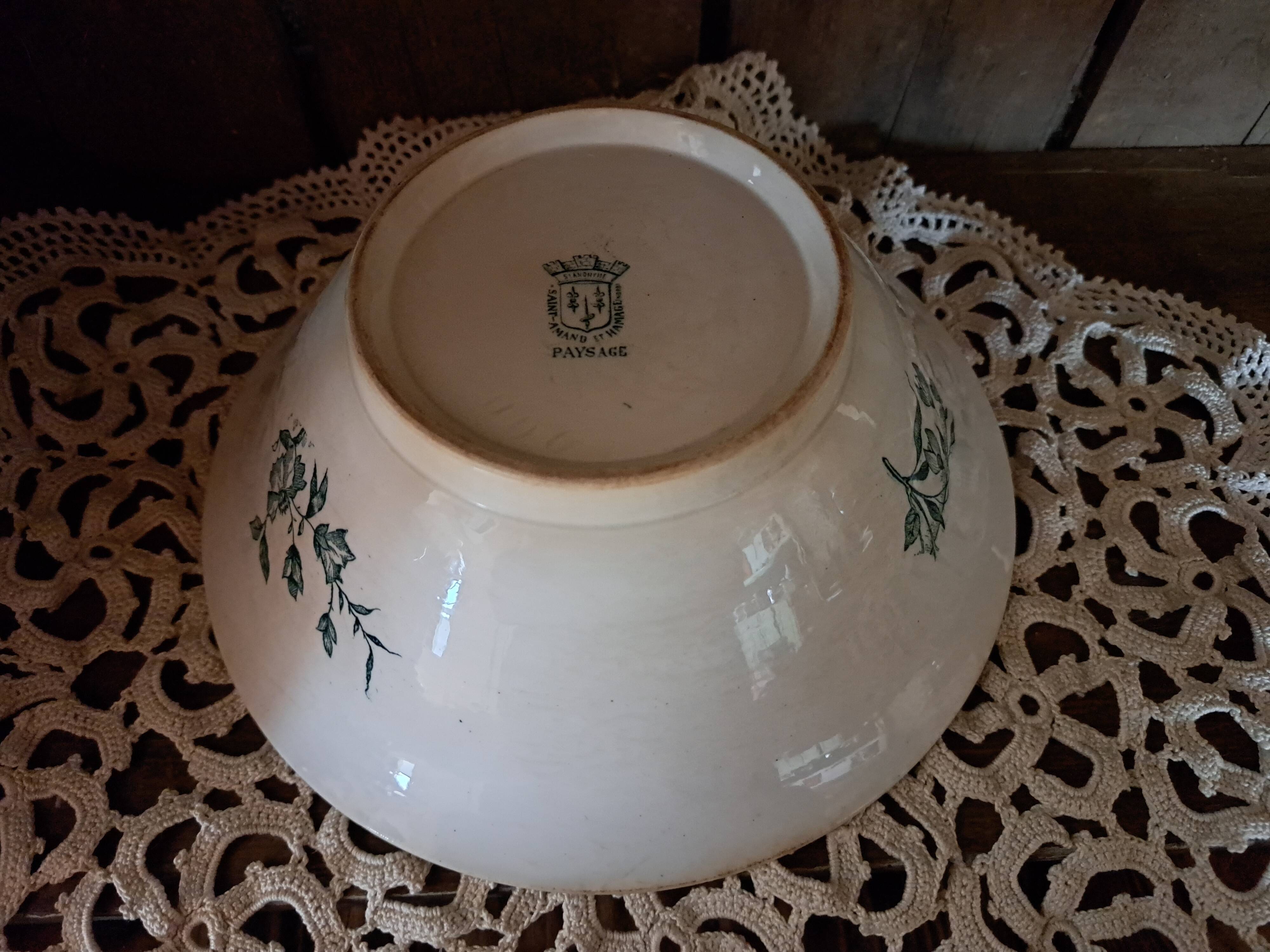 Salad bowl in iron from the Saint Amand et Hamage factory - PAYSAGE model