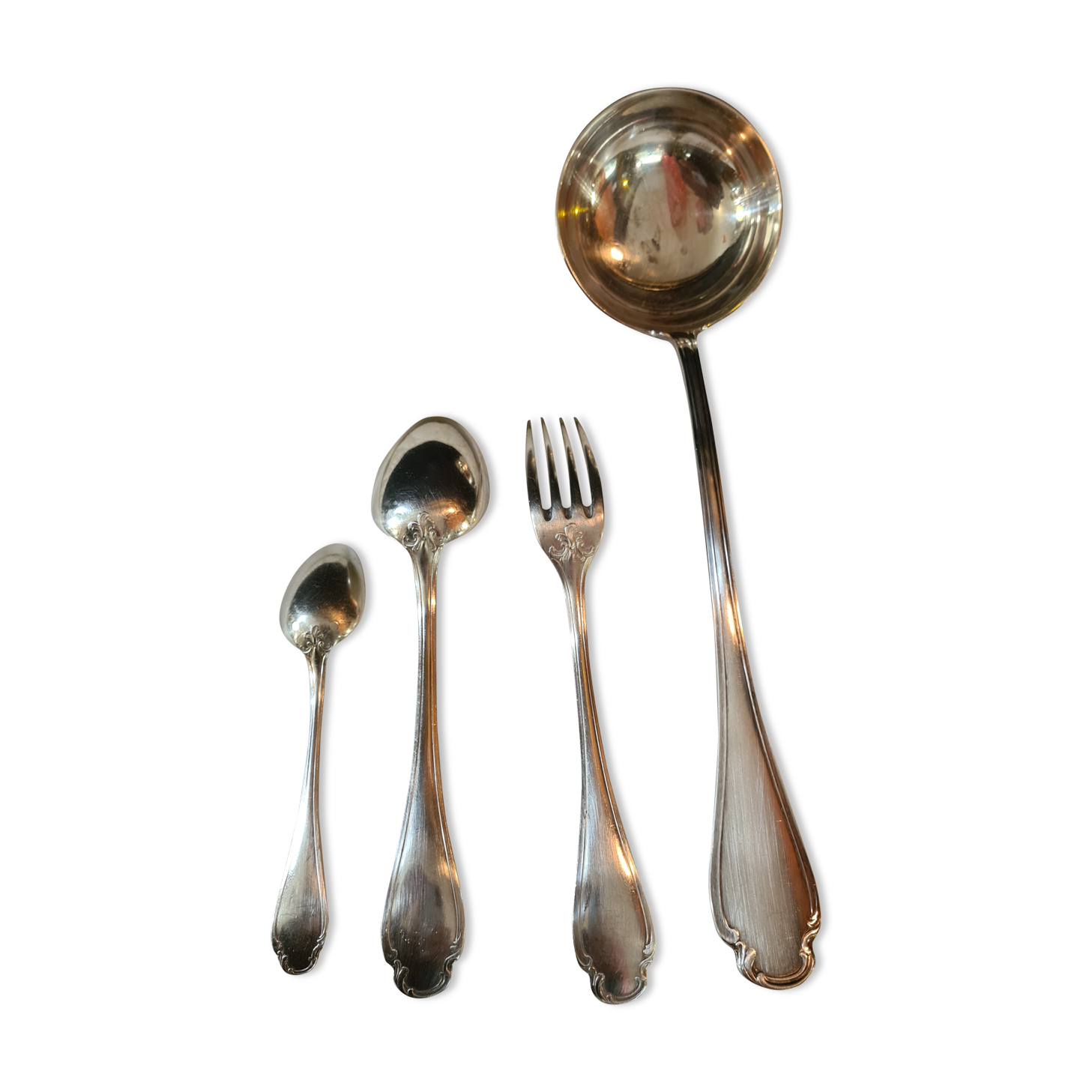 Silver metal housewife