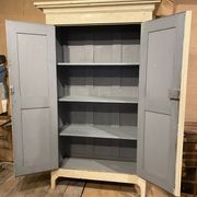 White-cream patinated wardrobe
