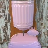 Toilet furniture 1900