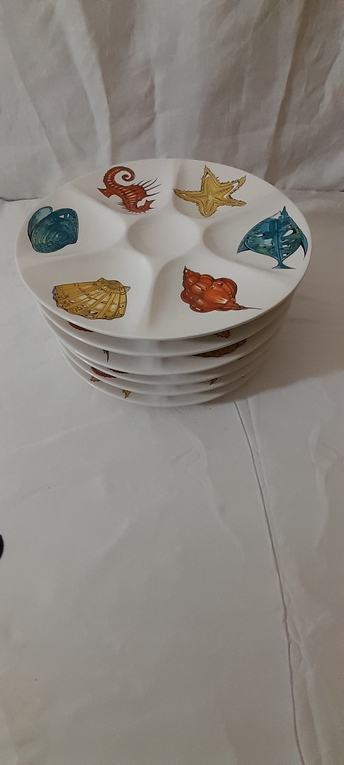 6 Villeroy & Boch diam tiled oyster plates 25,5