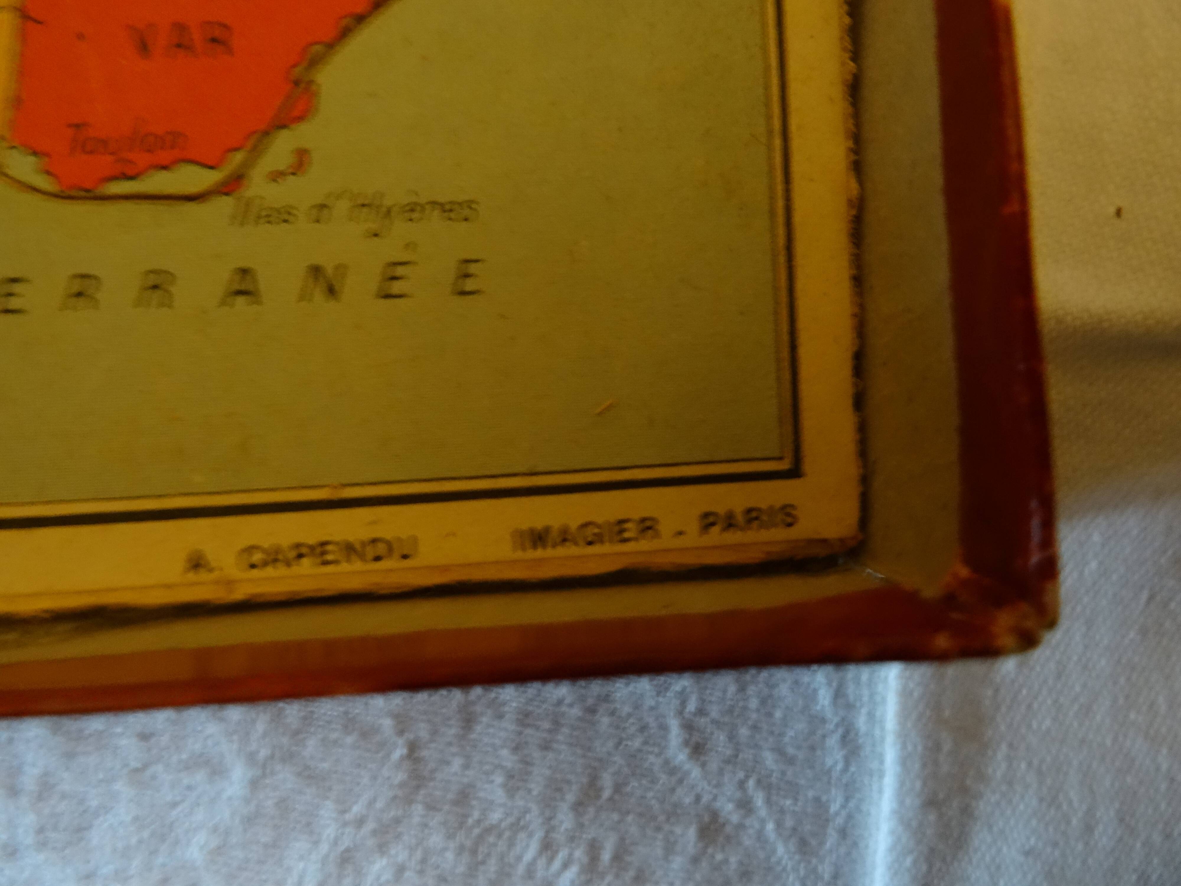 Puzzle game of the French departments
