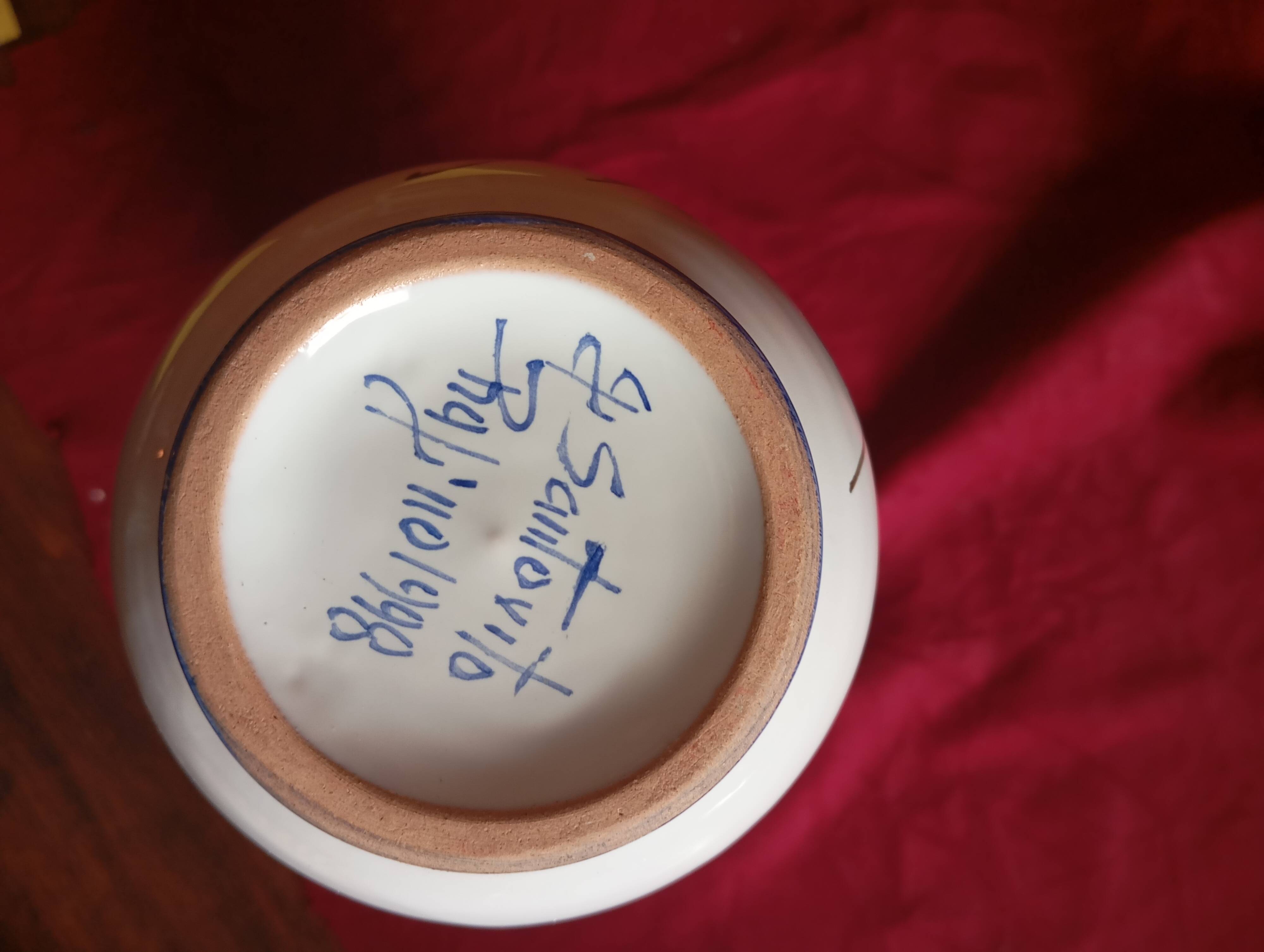 Ceramic vase signed g.santovito