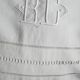 Drap ancien brodé en lin