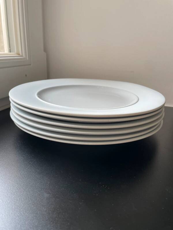 25.5 cm Salins les Bains Vintage Plate - 12 available