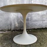 Vintage tulip foot table