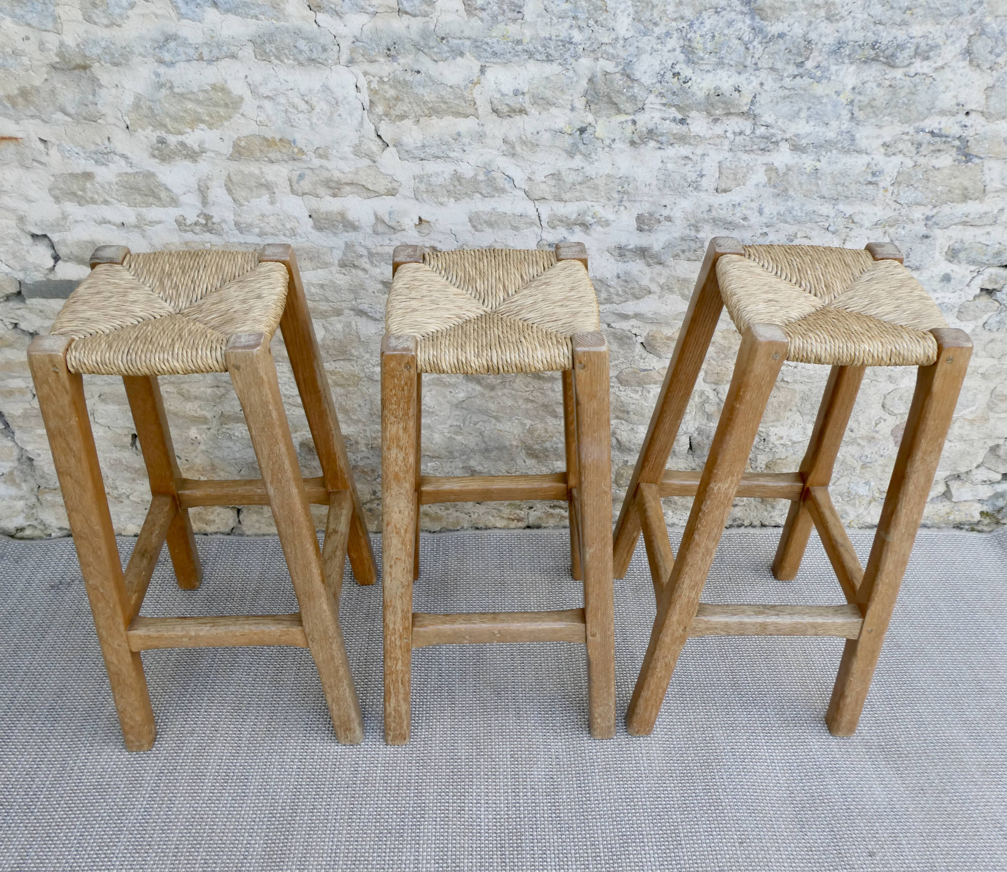 Lot of 3 high stool, bar, solid oak and mulched seat