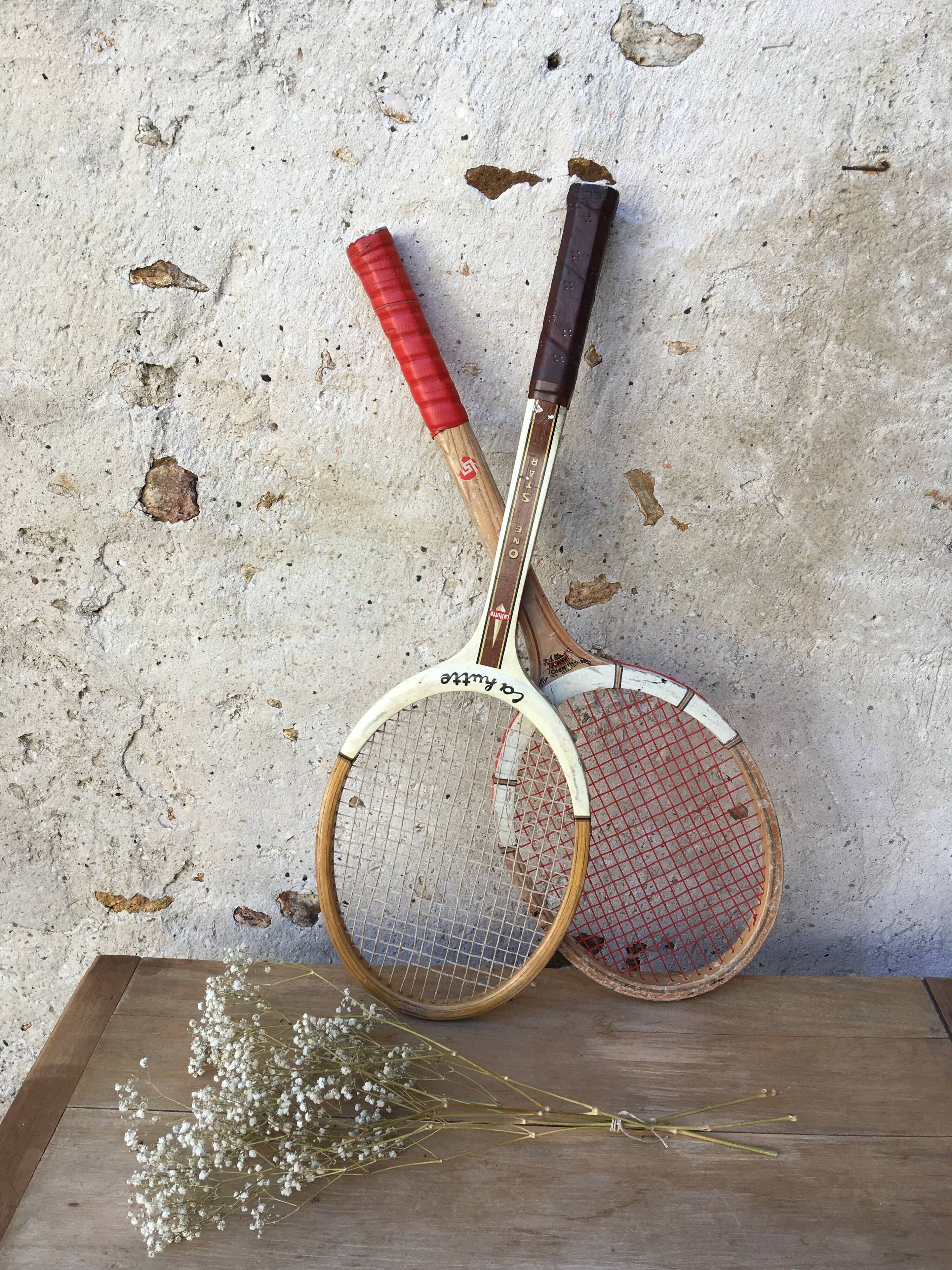 Vintage tennis racket "La Hutte"