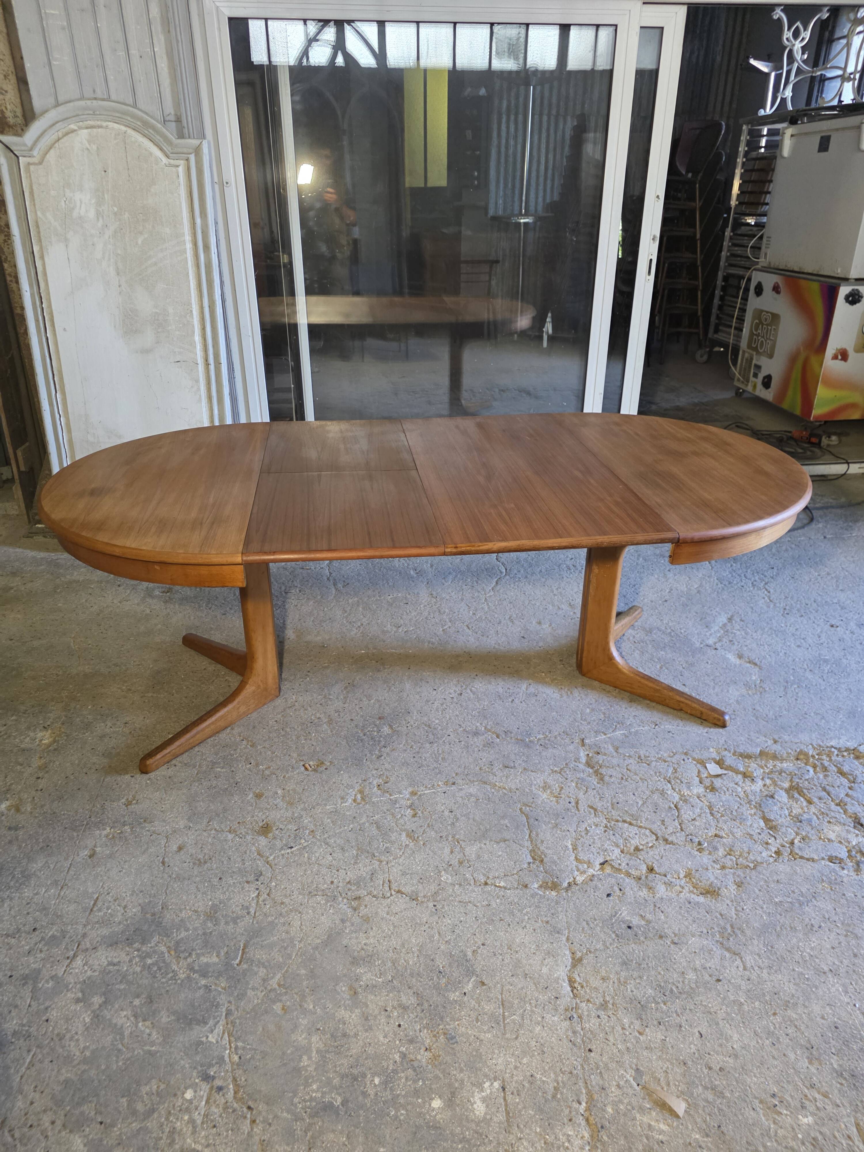 Table Baumann extensible en teck des années 60