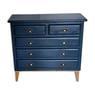 Chest of drawers in glove blue