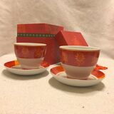 red cups