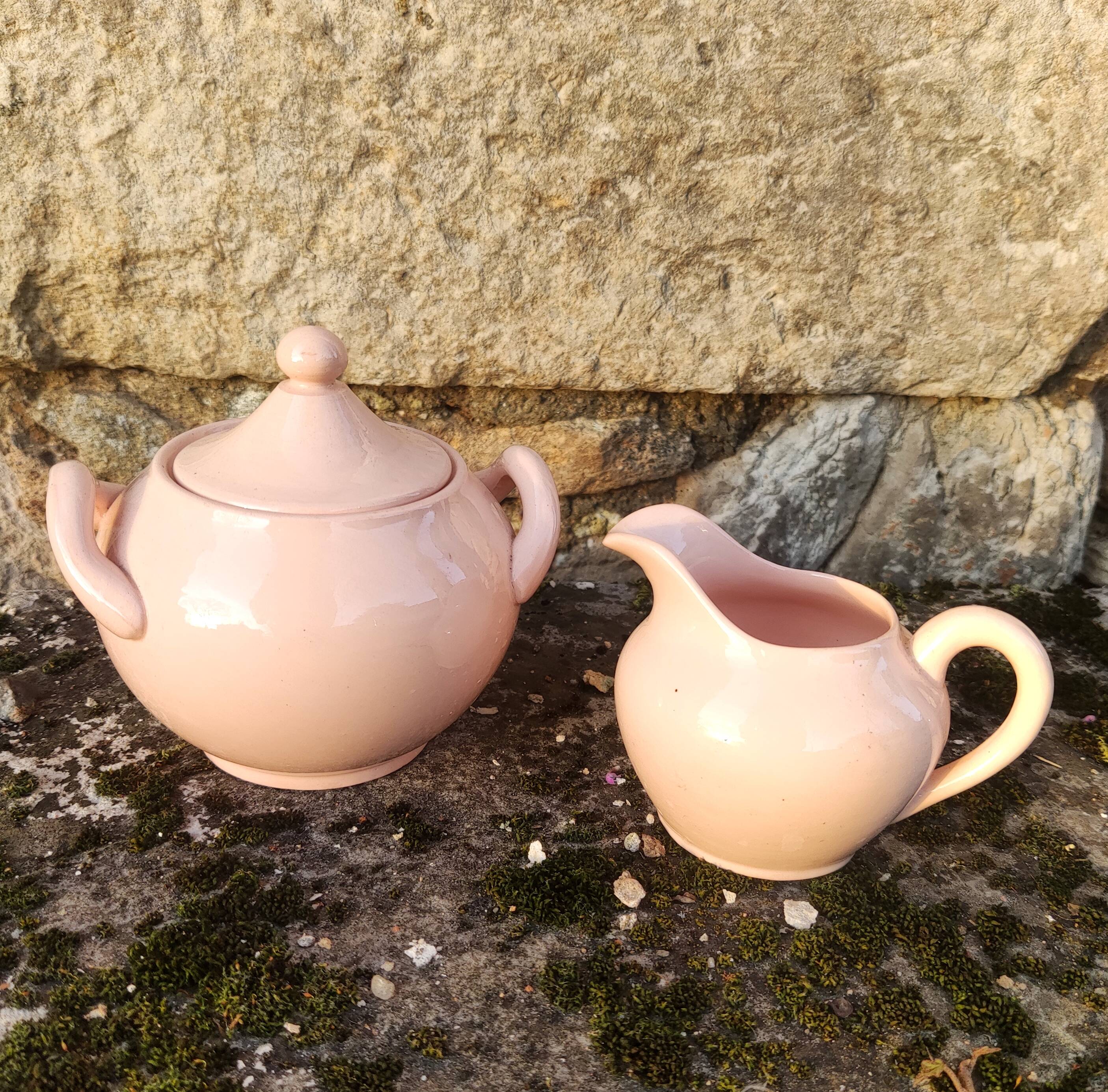 Sweeten and creamer Digoin Sarreguemines powder pink