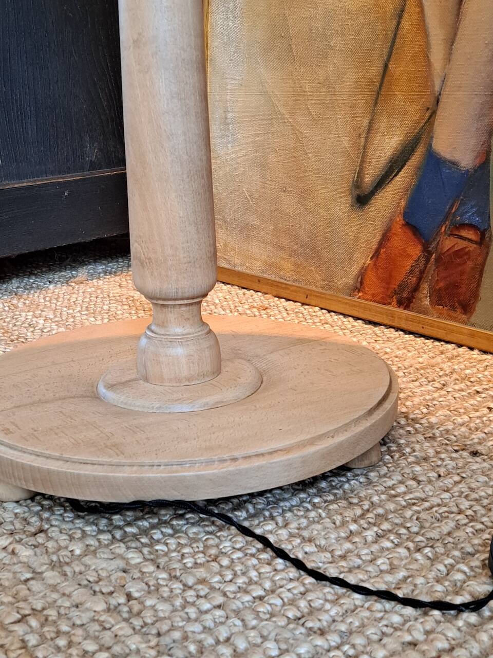 Light wood floor lamp with Art Deco wooden shelf