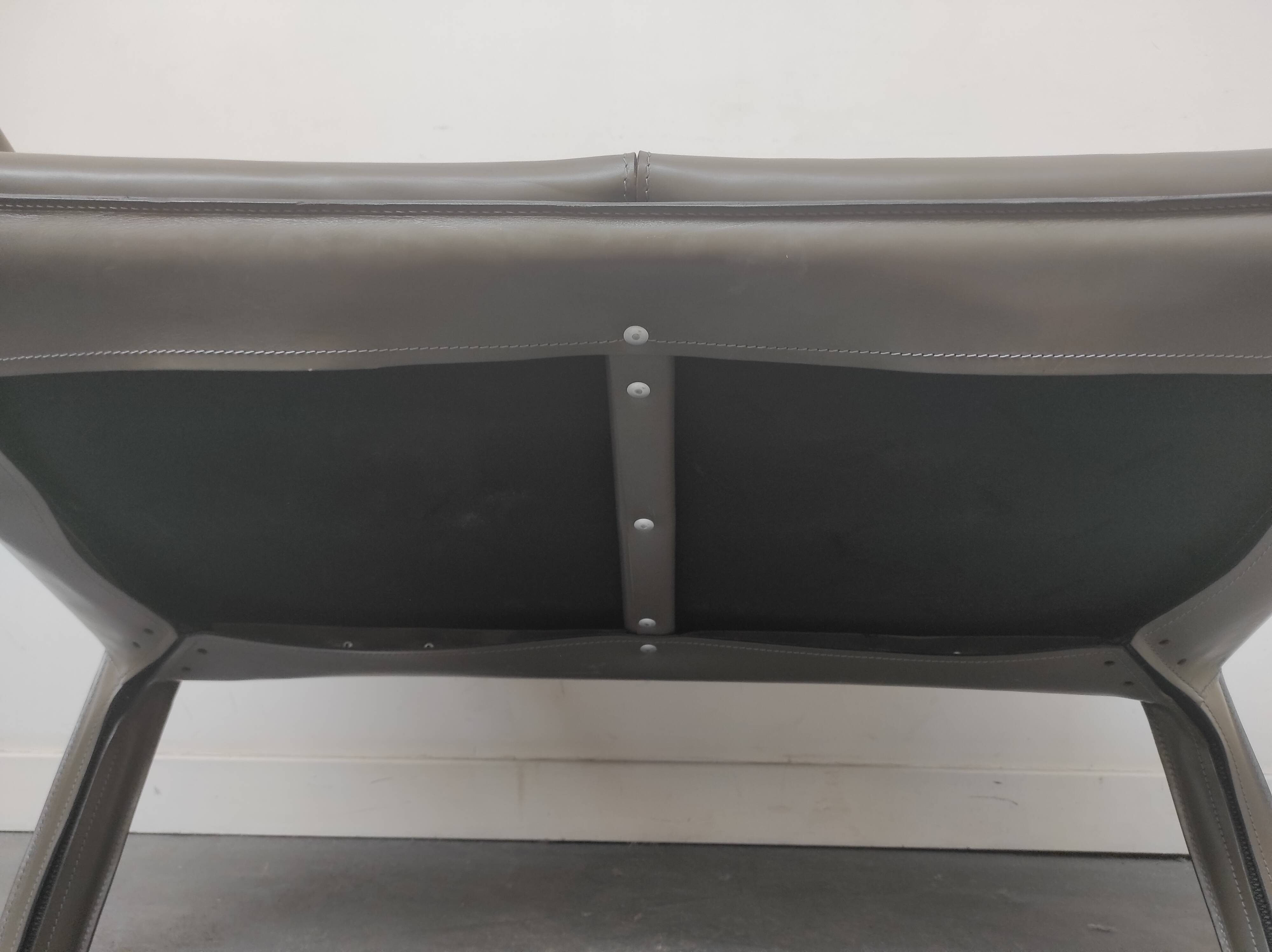 Canapé Cab 415 par Mario Bellini pour Cassina