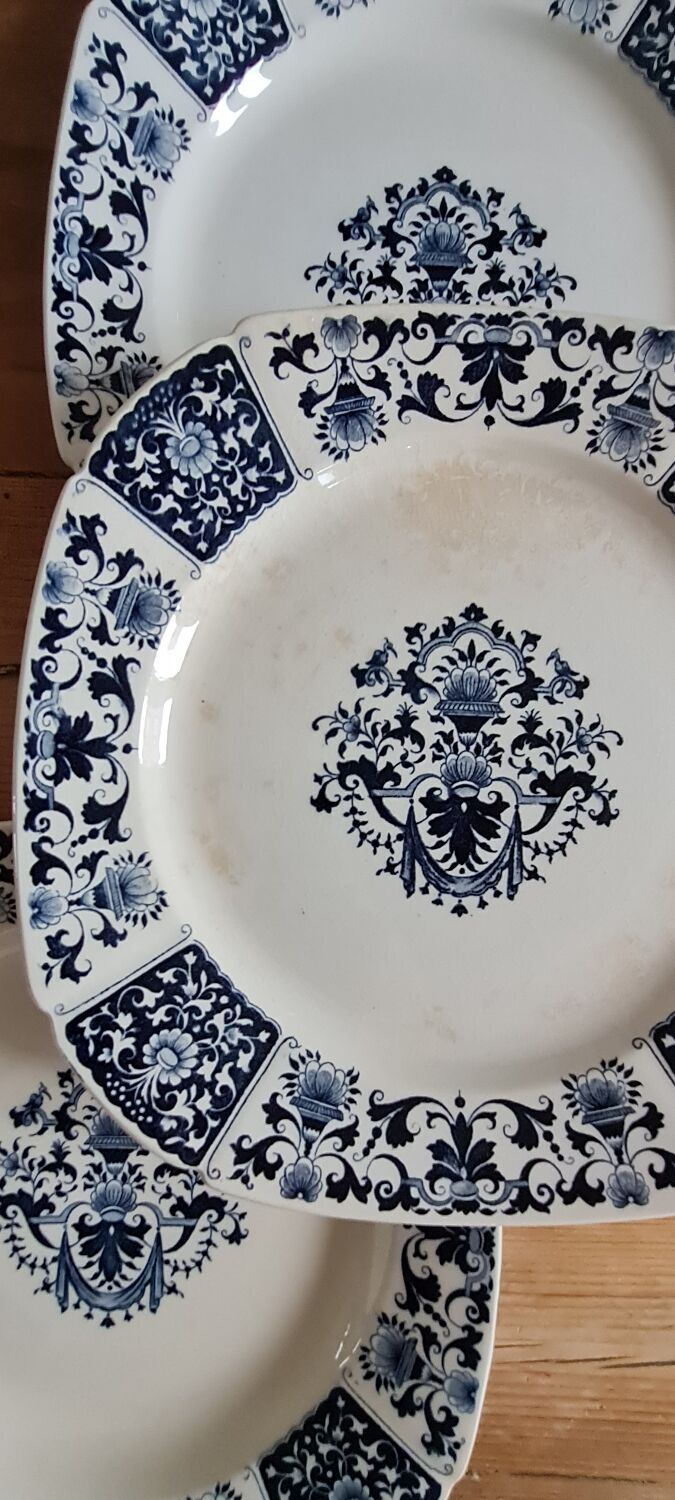 Service of 6 plates in iron earth