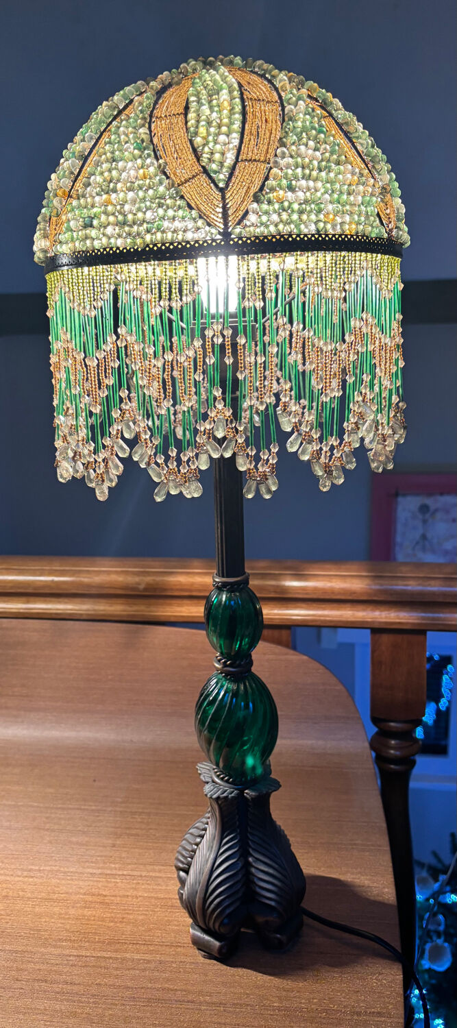 Table lamp