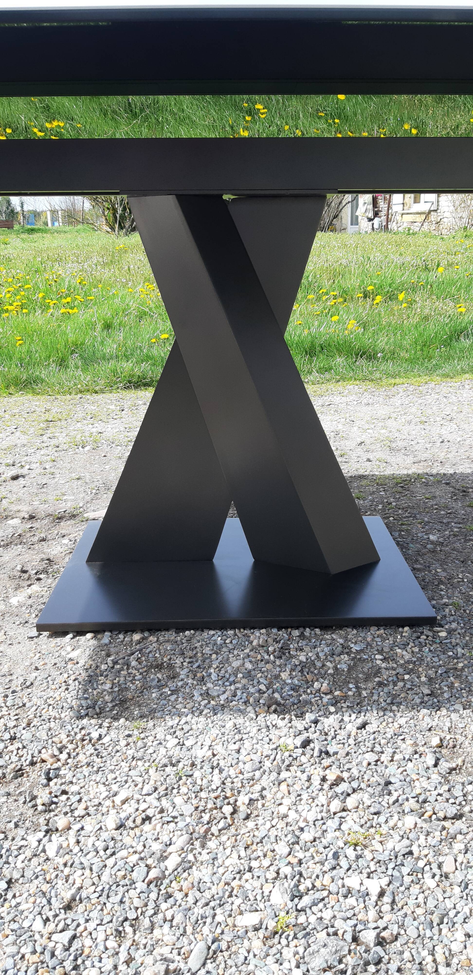 Table roche bobois axel model by Hatano Hyoshiaru