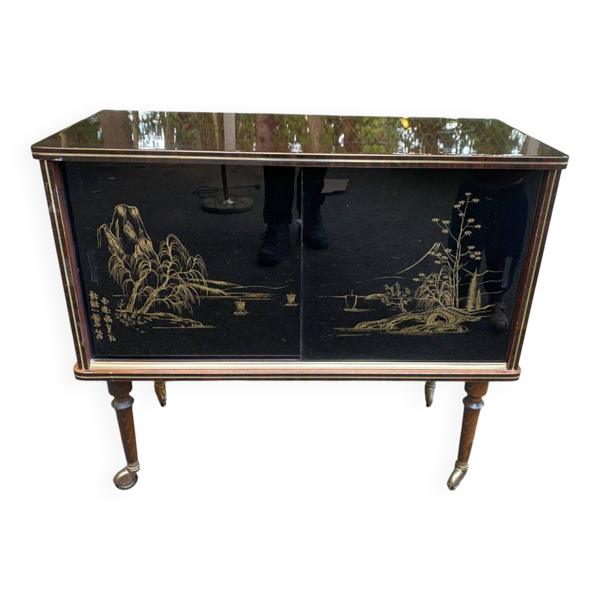 Illuminated bar cabinet Hollywood Regency black and gold 1970