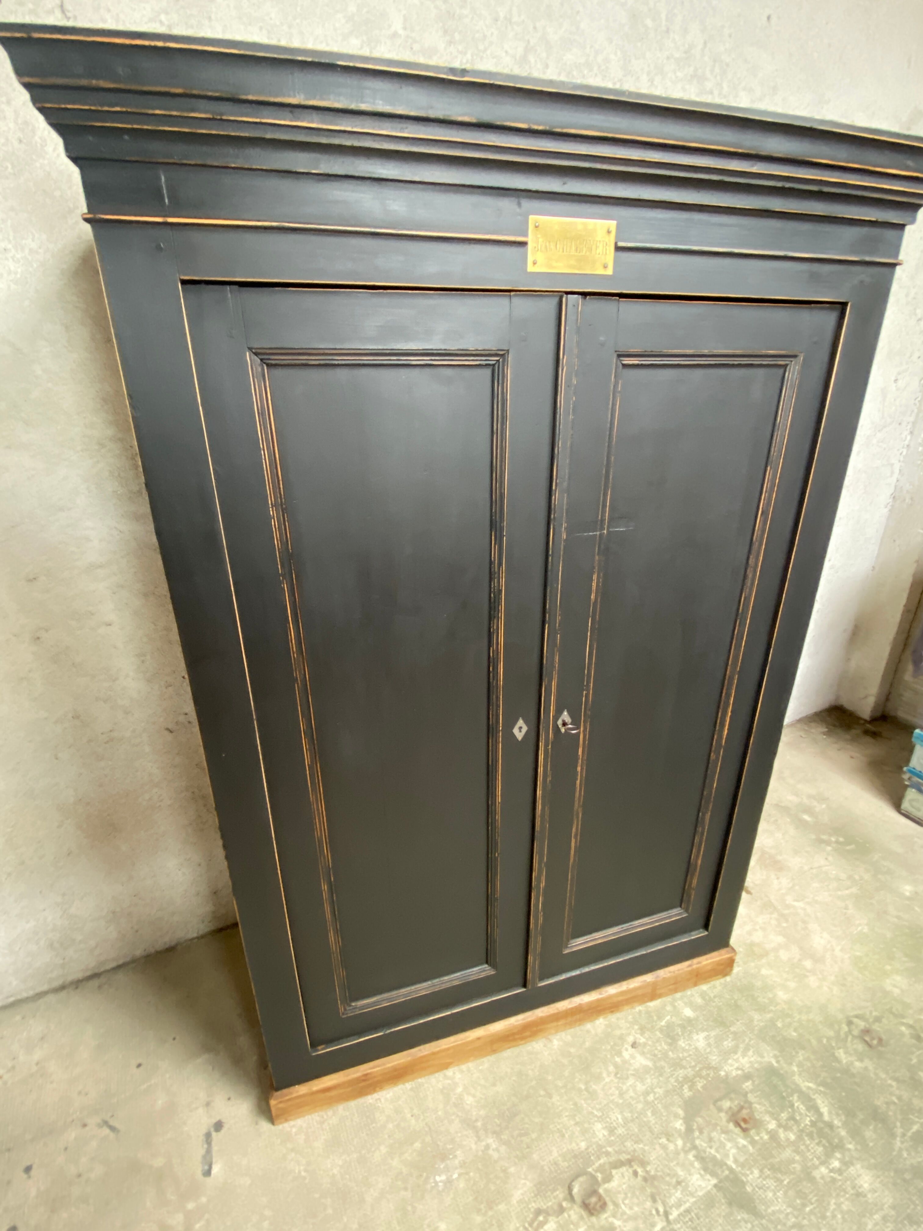 Parisian workshop cabinet 1m72