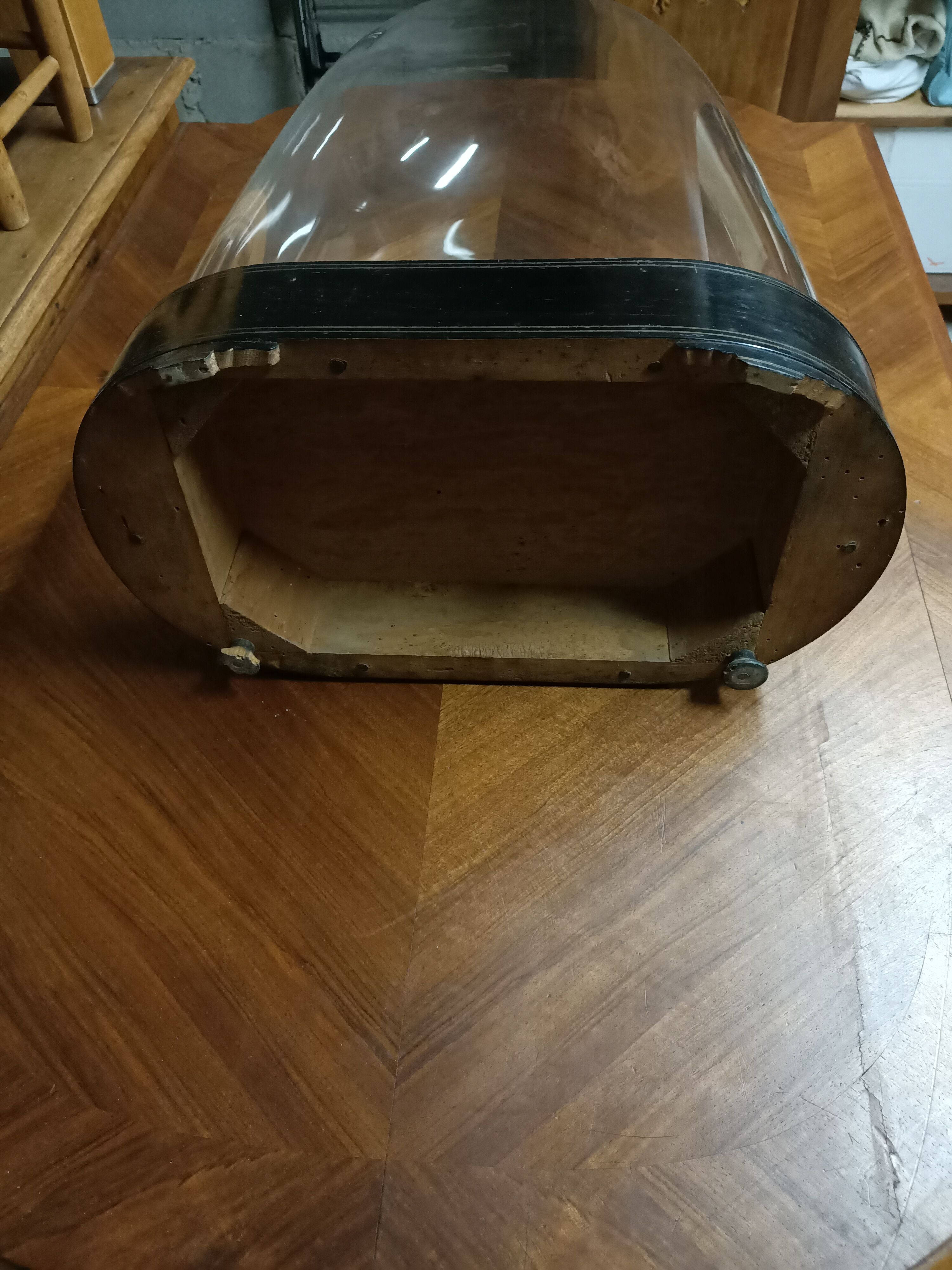 Napoleon 3 glass bridal globe